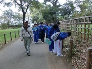 鶴が台中学校