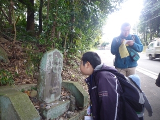 腰掛神社で