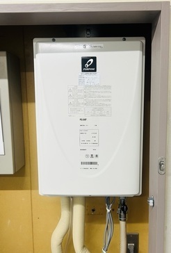ガス給湯器