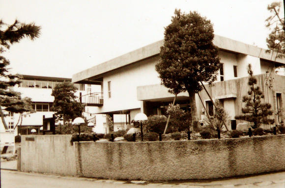 開館当初（1971年）の外観