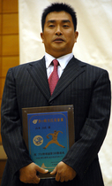 山本昌広氏