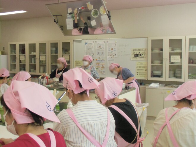 幼児食の調理の様子