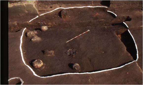 弥生時代終末から古墳時代初めの竪穴住居跡と遺物出土状況