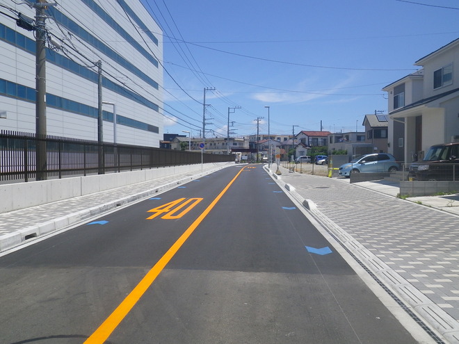 完成後の写真（産業道路から東へ100メートルの地点から見た東方向）