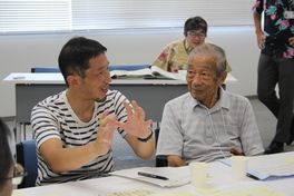 会議の様子がわかる写真