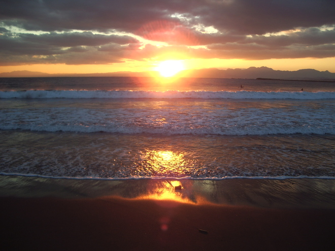 13:ビーチと夕日