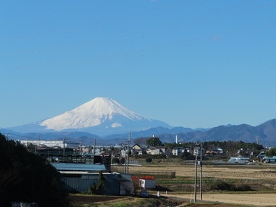 茅ヶ崎市北部地区からみる大山・丹沢山系