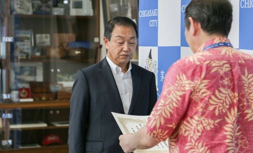 2:佐藤市長より感謝状を贈呈しました