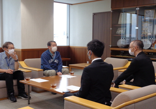 4:佐藤市長からは、事業者による再生可能エネルギー導入の重要性についてお話をしました。