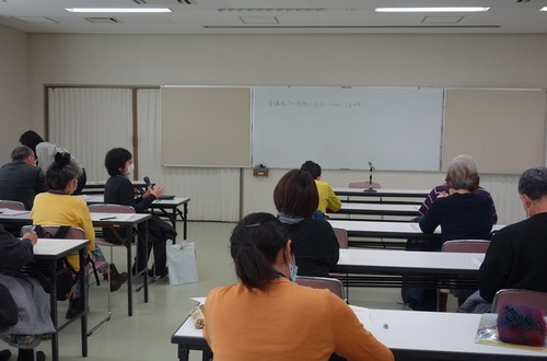 4:受講者から日本語ボランティア教室に沢山の質問が寄せられました