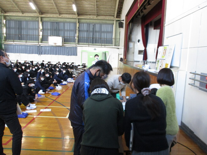 開票の様子