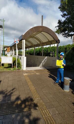 ツインウェイヴ南側出入口