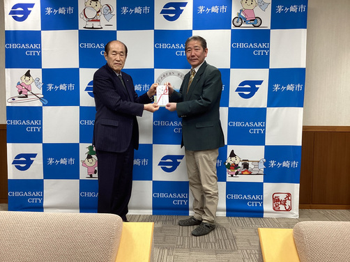 2:招待券の寄贈