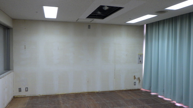 projects/default_project/_page_/001/059/053/1115jidou-2.JPG