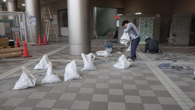 projects/default_project/_page_/001/062/537/061220-tenji3.JPG