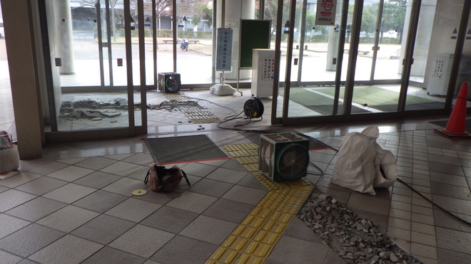 projects/default_project/_page_/001/062/537/061220-tenji4.JPG