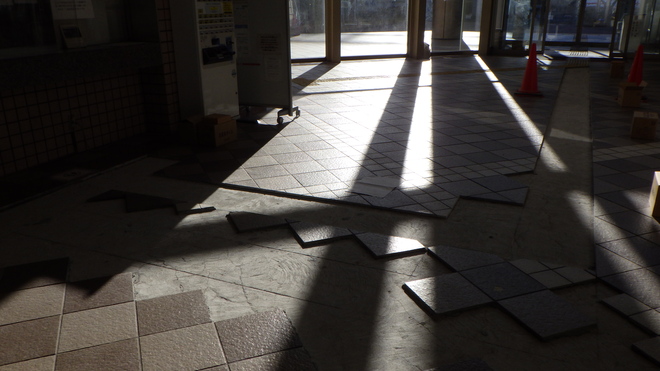 projects/default_project/_page_/001/062/537/061224-tenji.JPG