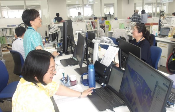 執務室の様子