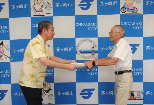 1:（画像）市長から感謝状が贈られました。
