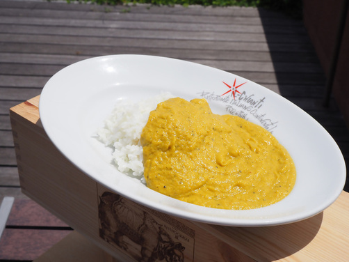 4:（画像）ベルマーレグリーンカレー
