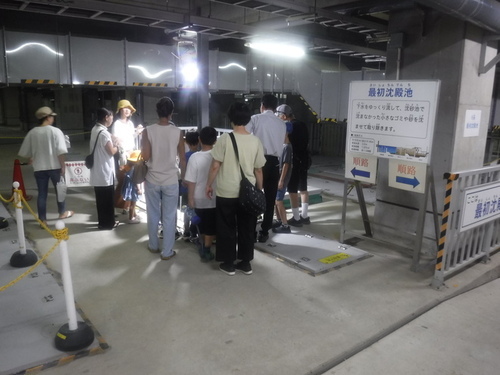 5:（画像）施設見学