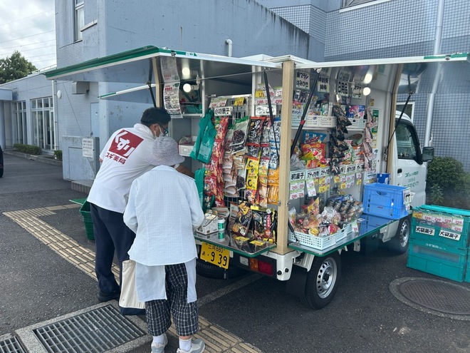 小出コミュニティセンターでの販売風景