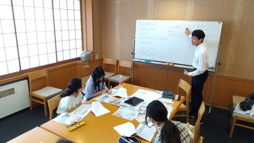 1:（画像）第1回　タウンニュースの概要学習と記事のアイディア出し・担当決め