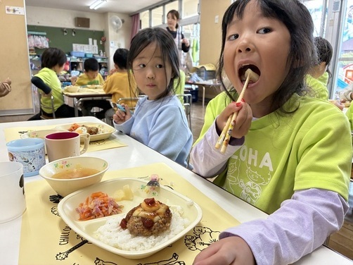 5:（画像）今日の給食も美味しいね