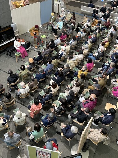 3:(画像)2階からの様子