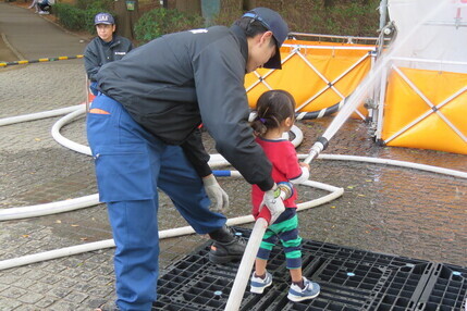 放水体験ブースの様子