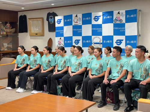 2:（画像）15名の生徒の皆さんがいらっしゃいました