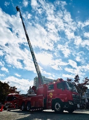 5:（画像）はしご車搭乗体験