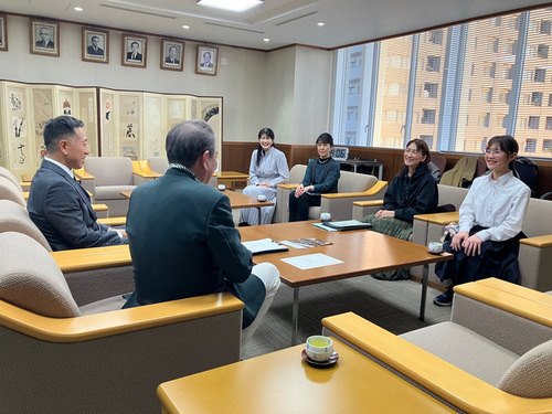 3:（画像）歓談の様子(2)