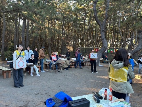 4:（画像）○×クイズは大盛り上がり