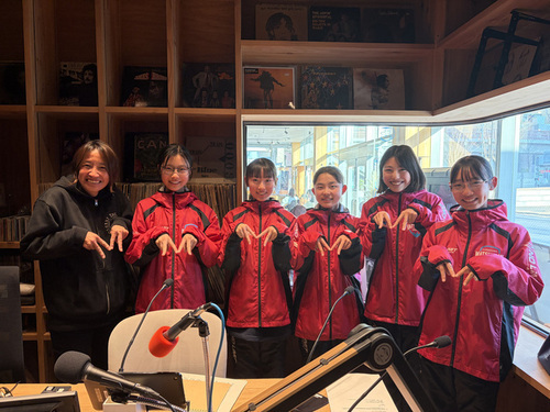 1:（画像）ゲストは松浪中陸上部女子駅伝チームの皆さん