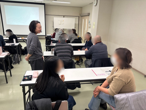 1:（画像）休憩時間にも意見交換されていました