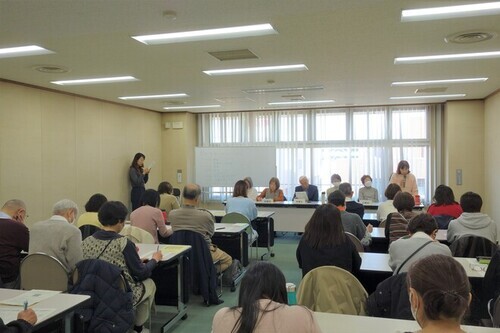 2:（画像）地域の日本語ボランティア教室で活躍する支援者からお話を伺いました