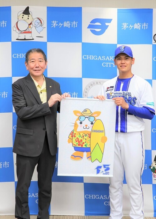 4:(画像)市長と記念撮影