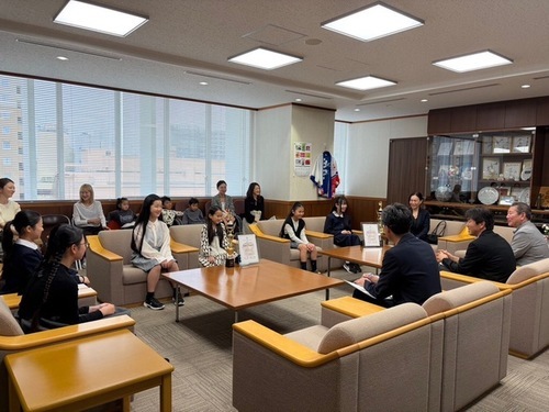 2:（画像）生徒皆さん一人一人から感謝の気持ちが伝えられました