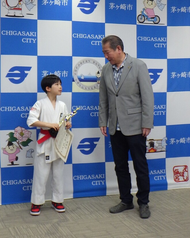 (画像)市長からの激励