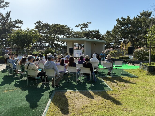 (画像)ウクレレパークはゆったりした時間が流れていました