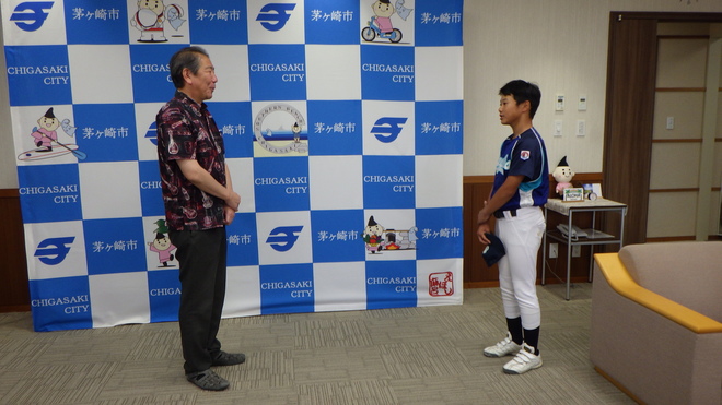 (画像）市長に決意表明