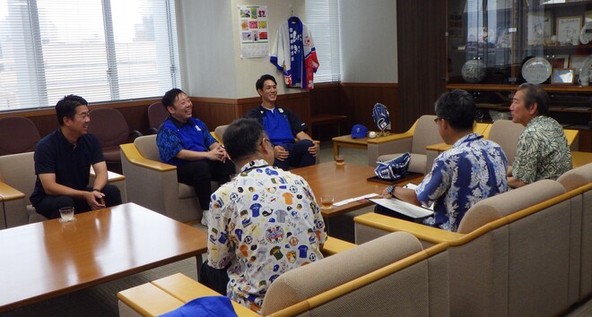 (画像)野球未来創造本部 野球普及・振興部　山中様 （真ん中）