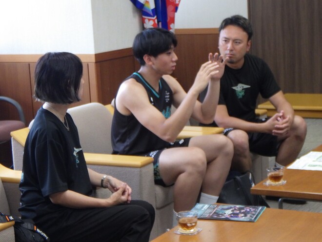 (画像）大塩選手は、STARS ACADEMYで講師もしています。
