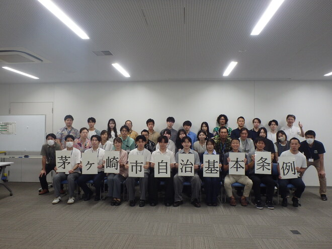 (画像）牧瀬先生、学生の皆さん、ありがとうございました